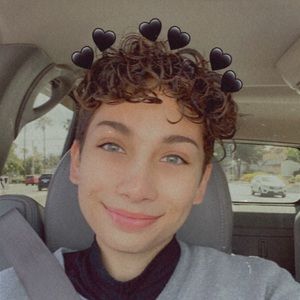 Meet your Posher, Lex